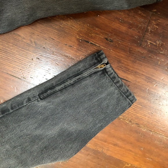 Vintage Guess High Waisted Jeans - Picture 4 of 13